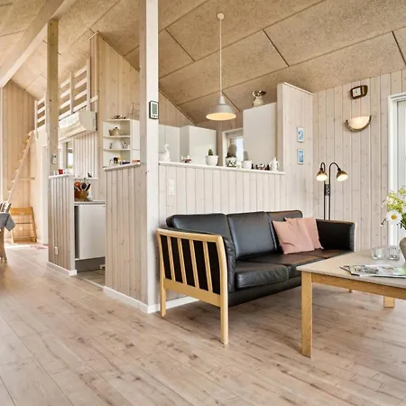 Neno - 100m From The Sea By Interhome בית נופש *
